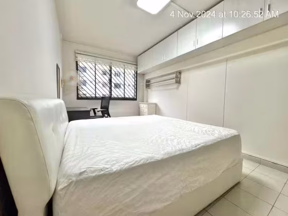 单间出租 • 林厝港 • 838 Jurong West Street 81 • S$1200 • 5房(4臥室) • 普通房 照片