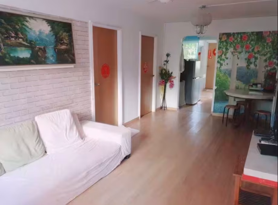 整套出租 • 马林百列 • 174 Lorong 1 Toa Payoh • S$3300 • 3房(2臥室) • 800ft² / 74m² 照片