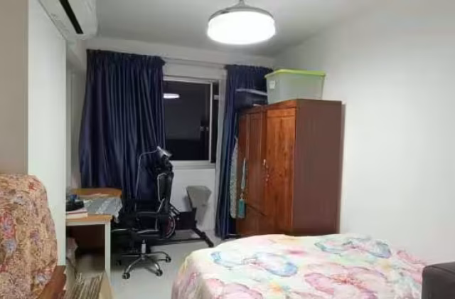 单间出租 • 芽笼 • 215 Choa Chu Kang Central • S$950 • 3房(2臥室) • 佣人房