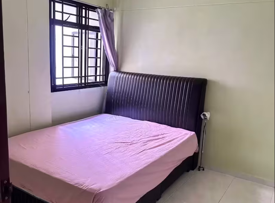 单间出租 • 梧槽 • 296 Yishun Street 20 • S$850 • 3房(2臥室) • 普通房 照片