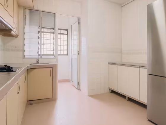 房屋出售 • 三巴旺 • 363 Woodlands Avenue 5 • S$638000 • 3房(2臥室) • 1130ft² / 104m² 照片