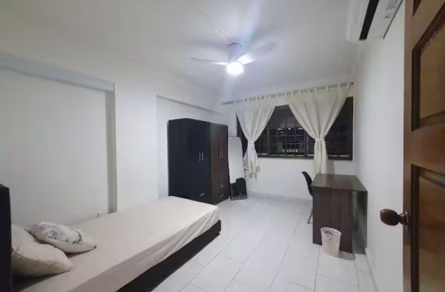 单间出租 • 梧槽 • 291 Yishun Street 22 • S$850 • 2房(1臥室) • 普通房