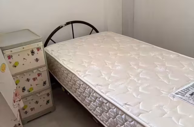 单间出租 • 淡滨尼 • 393 Tampines Avenue 7 • S$400 • 5房(4臥室) • 普通房