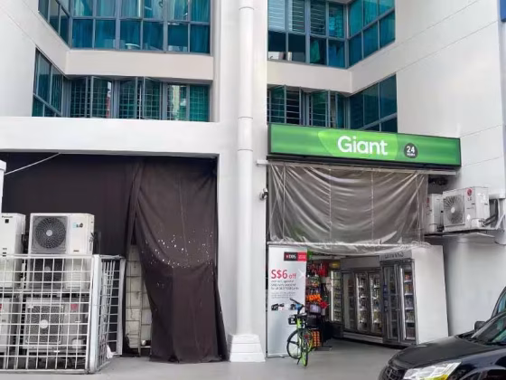 单间出租 • 后港 • 468B Admiralty Drive • S$900 • 执行组屋 • 主人房 照片