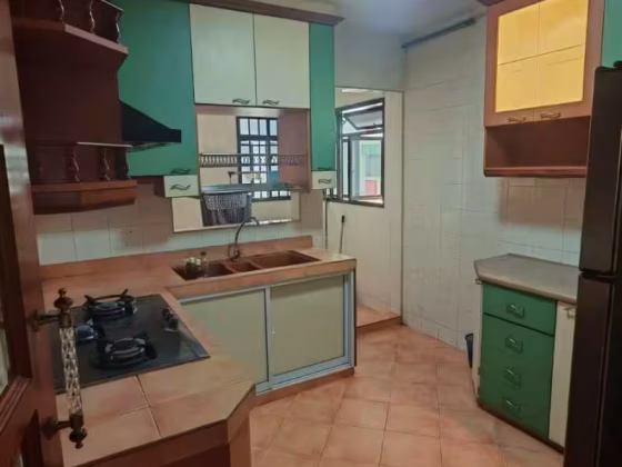 整套出租 • 后港 • 305 Canberra Road • S$3800 • 3房(2臥室) • 1600ft² / 148m² 照片