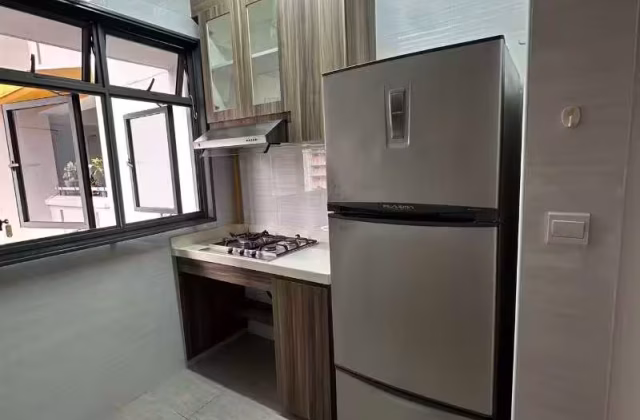 单间出租 • 梧槽 • 478A Yishun Street 44 • S$450 • 2房(1臥室) • 床位出租
