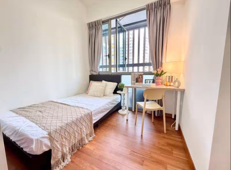 单间出租 • 欧南 •  Tre Residences • S$1700 • 共管公寓 • 普通房 照片