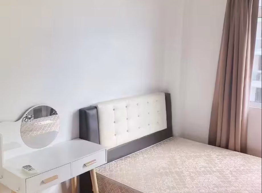 单间出租 • 登加 •  Kim Sia Court • S$1400 • 住宅公寓 • 普通房 照片