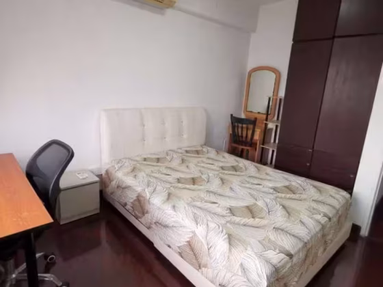 单间出租 • 马林百列 •  Braddell View • S$1200 • 住宅公寓 • 普通房 照片