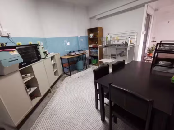 单间出租 • 马林百列 •  Braddell View • S$1200 • 住宅公寓 • 普通房 照片