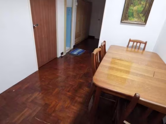 单间出租 • 马林百列 •  Braddell View • S$1200 • 住宅公寓 • 普通房 照片