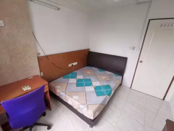 单间出租 • 马林百列 •  Braddell View • S$1200 • 住宅公寓 • 普通房 照片