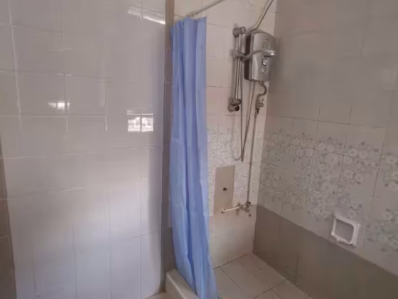 单间出租 • 纽顿 •  Balestier Plaza • S$1080 • 住宅公寓 • 普通房 照片