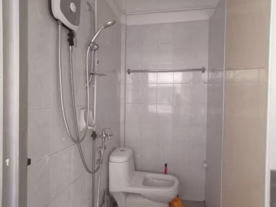 单间出租 • 纽顿 •  Kim Keat House • S$1300 • 住宅公寓 • 普通房 照片