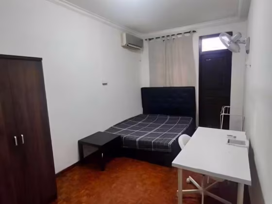 单间出租 • 纽顿 •  Kim Keat House • S$1300 • 住宅公寓 • 普通房 照片