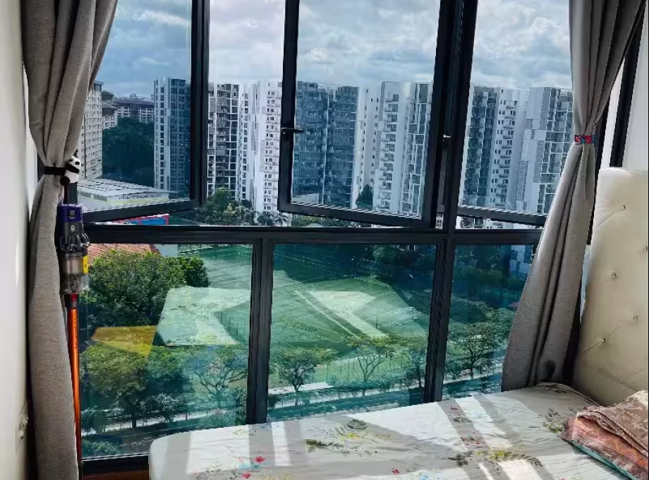 单间出租 • 中央集水区 •  Botanique At Bartley • S$1200 • 住宅公寓 • 普通房 照片
