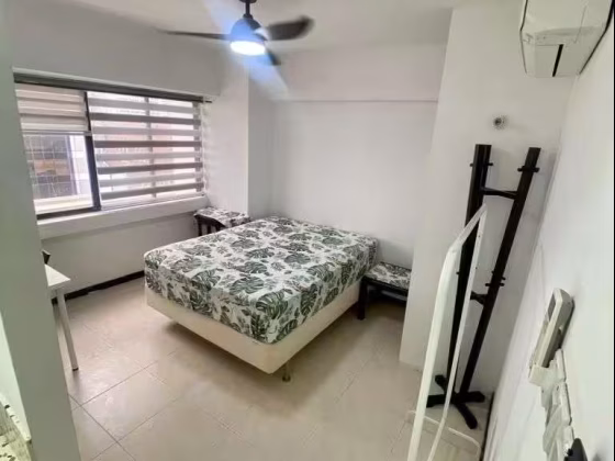 单间出租 • 大巴窑 •  Lucky Plaza • S$1780 • 住宅公寓 • 普通房 照片