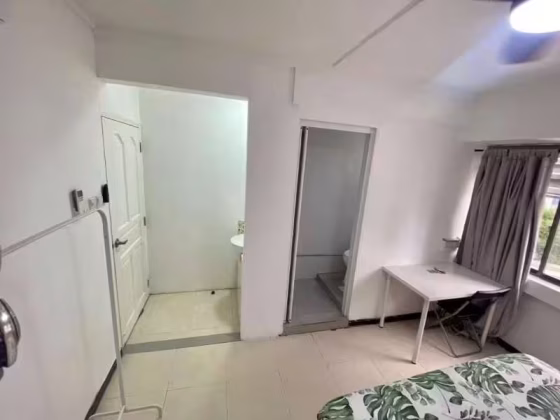 单间出租 • 大巴窑 •  Lucky Plaza • S$1780 • 住宅公寓 • 普通房 照片