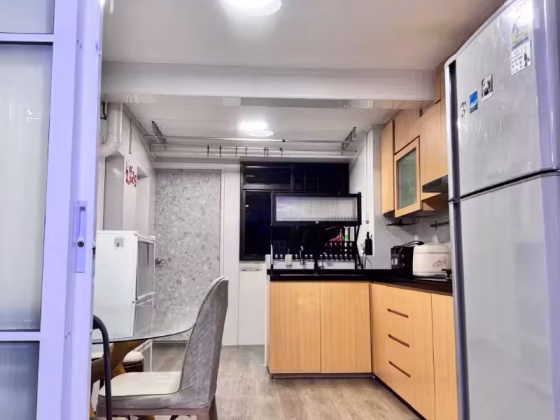 整套出租 • 马林百列 • 9 Lorong 7 Toa Payoh • S$3300 • 3房(2臥室) • 660ft² / 61m² 照片