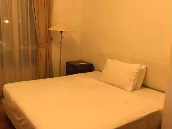 整套出租 • 勿洛 •  Claremont • S$5400 • 住宅公寓 • 990ft² / 91m² 照片