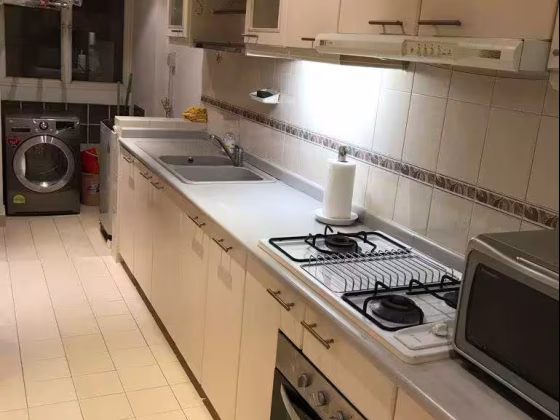 整套出租 • 勿洛 •  Claremont • S$5400 • 住宅公寓 • 990ft² / 91m² 照片