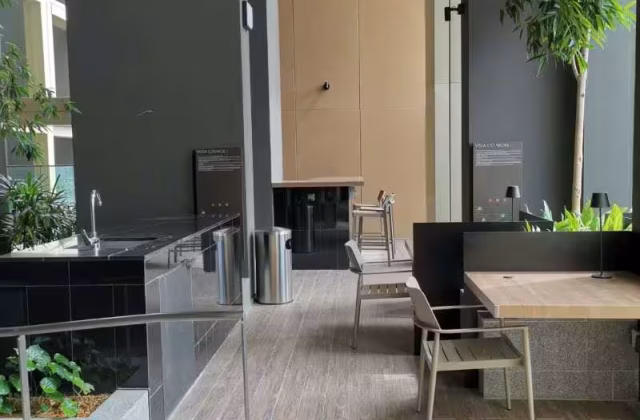 房屋出售 • 勿洛 •  Irwell Hill Residences • S$2338000 • 住宅公寓 • 678ft² / 62m²