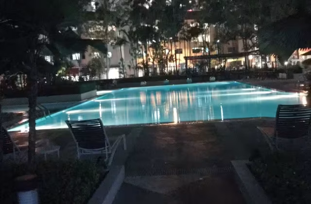 单间出租 • 新加坡河 •  Evergreen Park • S$1300 • 住宅公寓 • 主人房