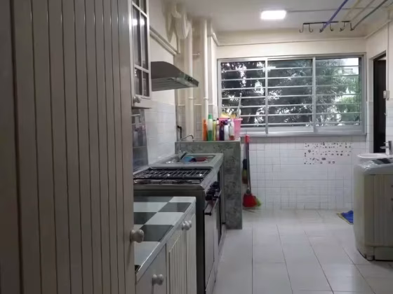 单间出租 • 梧槽 • 879 Yishun Street 81 • S$500 • 3房(2臥室) • 床位出租 照片