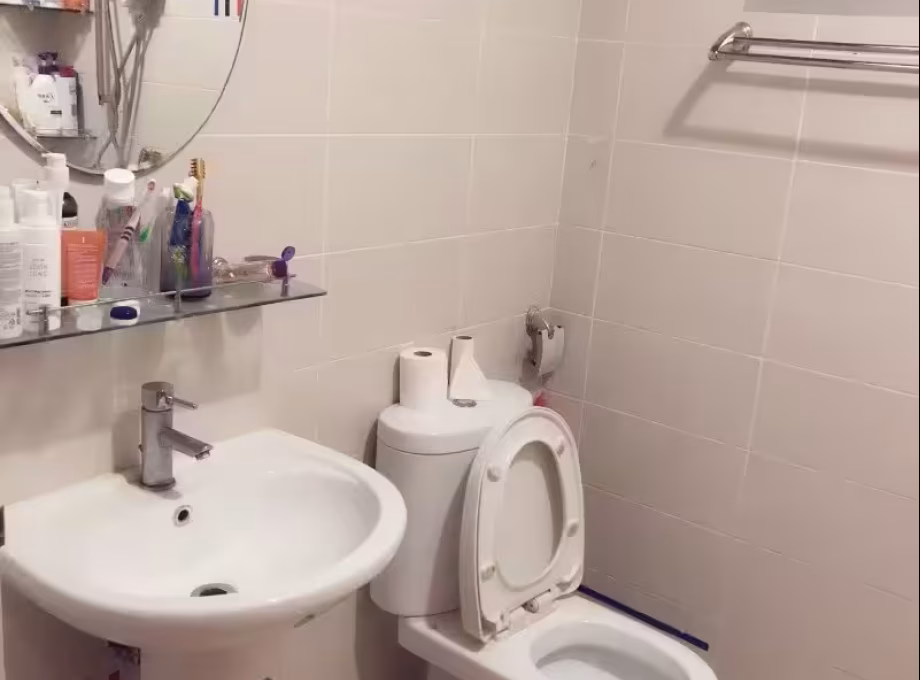 单间出租 • 梧槽 • 432B Yishun Avenue 1 • S$600 • 5房(4臥室) • 普通房 照片