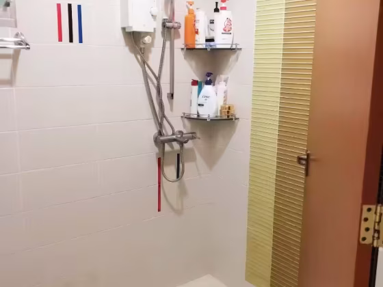 单间出租 • 梧槽 • 432B Yishun Avenue 1 • S$600 • 5房(4臥室) • 普通房 照片