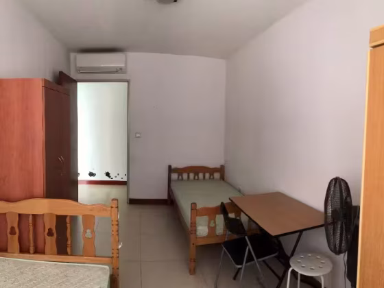 单间出租 • 梧槽 • 432B Yishun Avenue 1 • S$600 • 5房(4臥室) • 普通房 照片