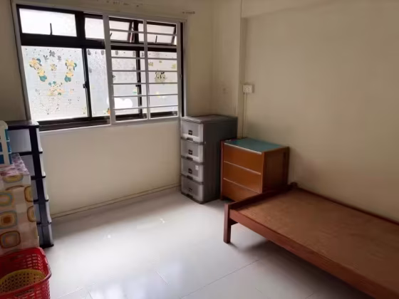 单间出租 • 裕廊西 • 673A Jurong West Street 65 • S$800 • 3房(2臥室) • 普通房 照片