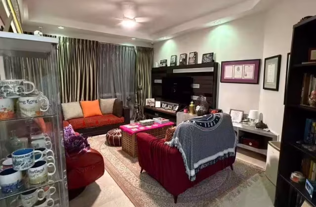 房屋出售 • 三巴旺 •  Northoaks • S$1300000 • 4房(3臥室) • 1290ft² / 119m²