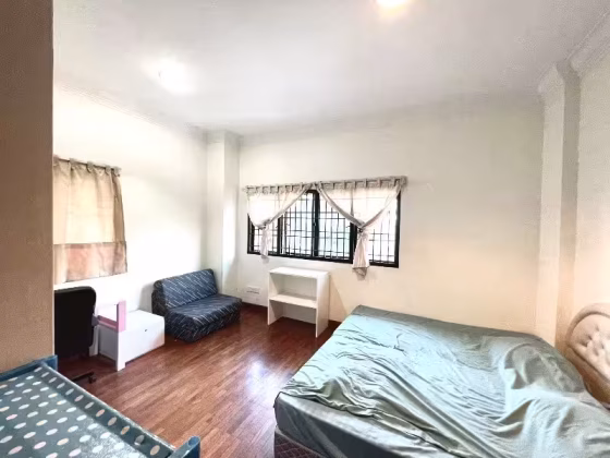 单间出租 • 勿洛 • TEO KIM ENG ROAD (416394) • S$2000 • 独栋别墅 • 主人房 照片