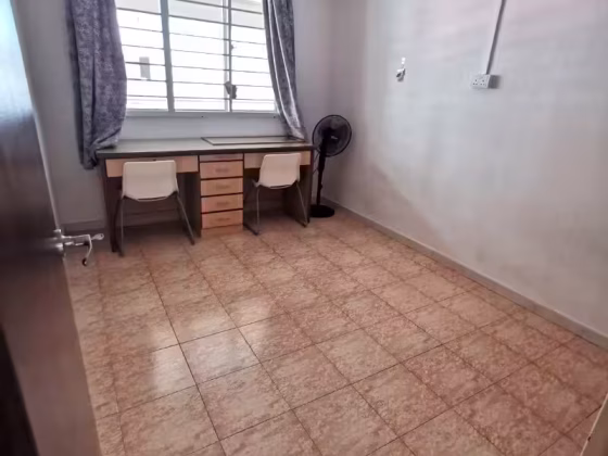 整套出租 • 淡滨尼 • 831 Tampines Street 83 • S$2900 • 3房(2臥室) • 700ft² / 65m² 照片