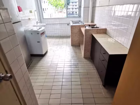 整套出租 • 淡滨尼 • 831 Tampines Street 83 • S$2900 • 3房(2臥室) • 700ft² / 65m² 照片