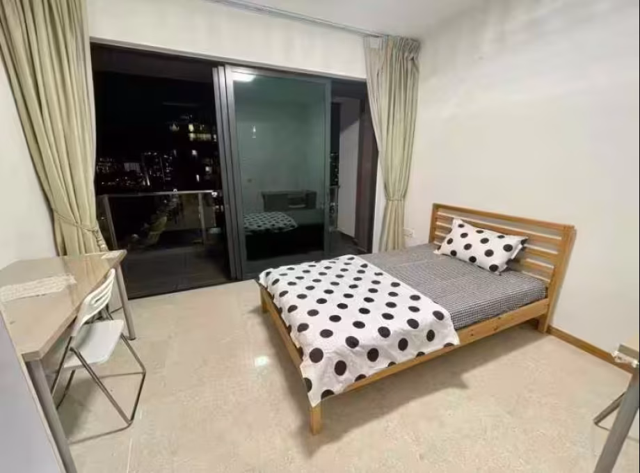 单间出租 • 马林百列 •  Nin Residence • S$1300 • 住宅公寓 • 普通房 照片