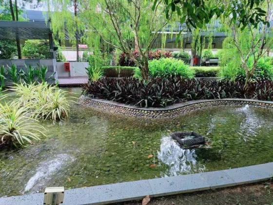 单间出租 • 林厝港 •  The Lakefront Residences • S$1600 • 共管公寓 • 佣人房 照片