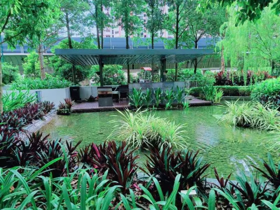 单间出租 • 林厝港 •  The Lakefront Residences • S$1600 • 共管公寓 • 佣人房 照片