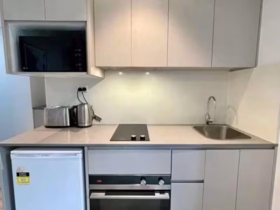 单间出租 • 巴耶利峇 • 106 Jurong East Street 13 • S$1000 • 3房(2臥室) • 主人房 照片