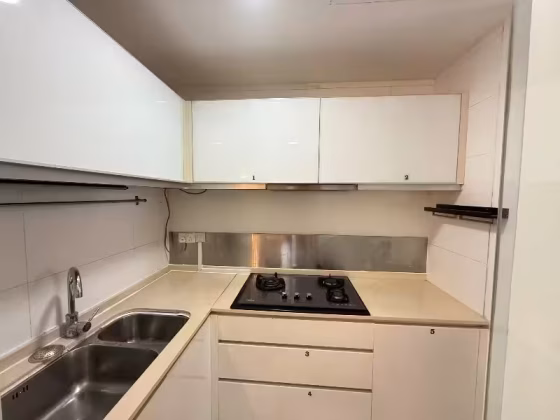 单间出租 • 林厝港 •  The Centris • S$1100 • 住宅公寓 • 普通房 照片