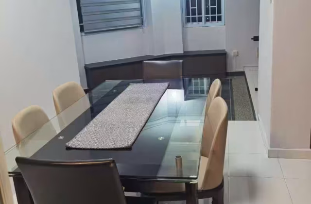 单间出租 • 西部集水区 • 333 Tampines Street 32 • S$1100 • 4房(3臥室) • 普通房