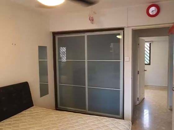 整套出租 • 金文泰 • 21 Jalan Membina • S$4200 • 3房(2臥室) • 1184ft² / 109m² 照片