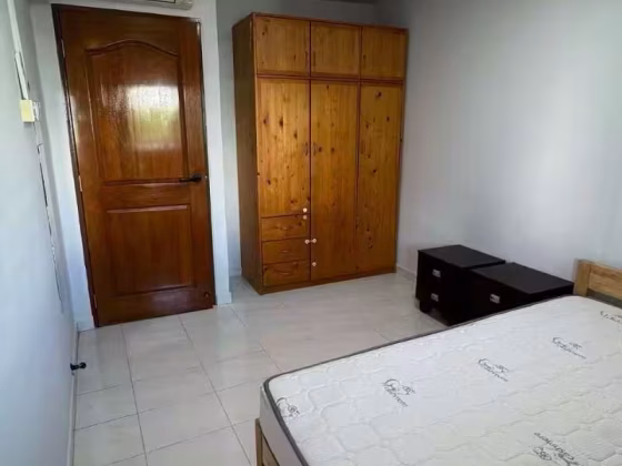 整套出租 • 武吉巴督 • 323 Bukit Batok Street 33 • S$3000 • 3房(2臥室) •  照片