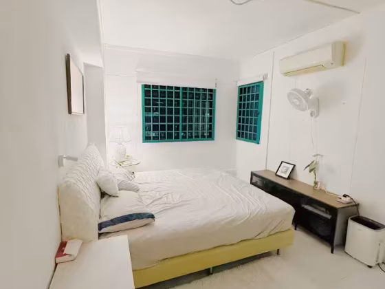 单间出租 • 后港 • 406 Sembawang Drive • S$1300 • 3房(2臥室) • 主人房 照片