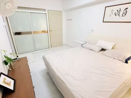 单间出租 • 后港 • 406 Sembawang Drive • S$1300 • 3房(2臥室) • 主人房 照片