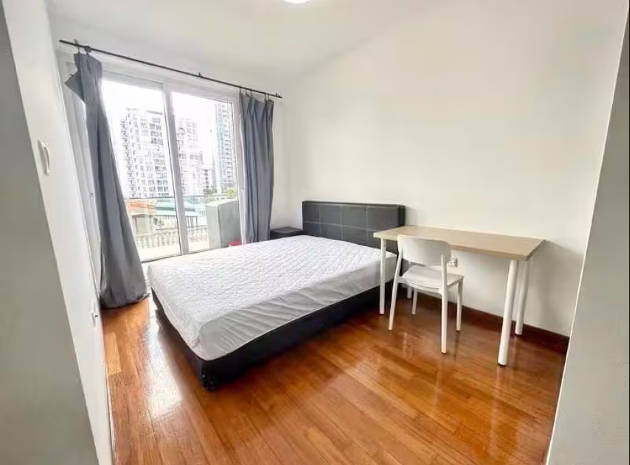 单间出租 • 博物馆 •  Suites @ Topaz • S$2400 • 住宅公寓 • 主人房 照片