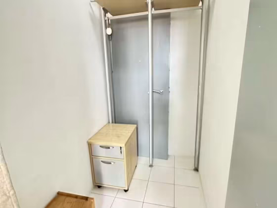 单间出租 • 博物馆 •  Suites @ Topaz • S$2400 • 住宅公寓 • 主人房 照片