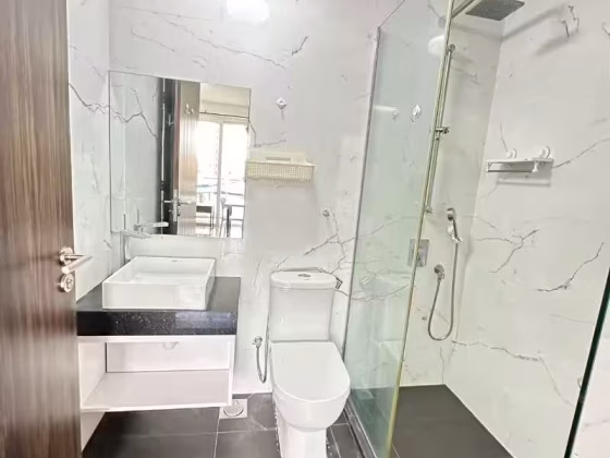 单间出租 • 博物馆 •  Suites @ Topaz • S$2400 • 住宅公寓 • 主人房 照片