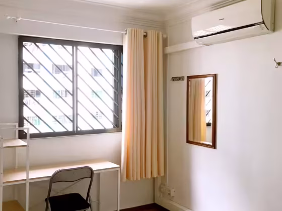 单间出租 • 梧槽 • 738 Yishun Street 72 • S$900 • 4房(3臥室) • 普通房 照片